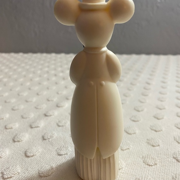 Vintage  Avon Church Mouse Groom bottle- Delicate daisies cologne .75 oz - Picture 5 of 9